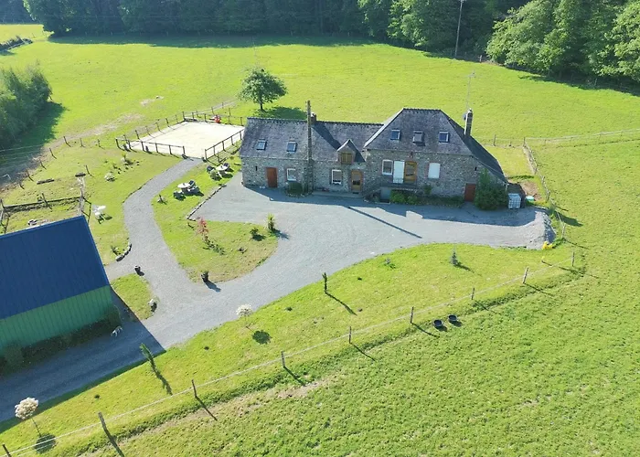 Chez Sam Et Brice * Saint-Georges-Buttavent